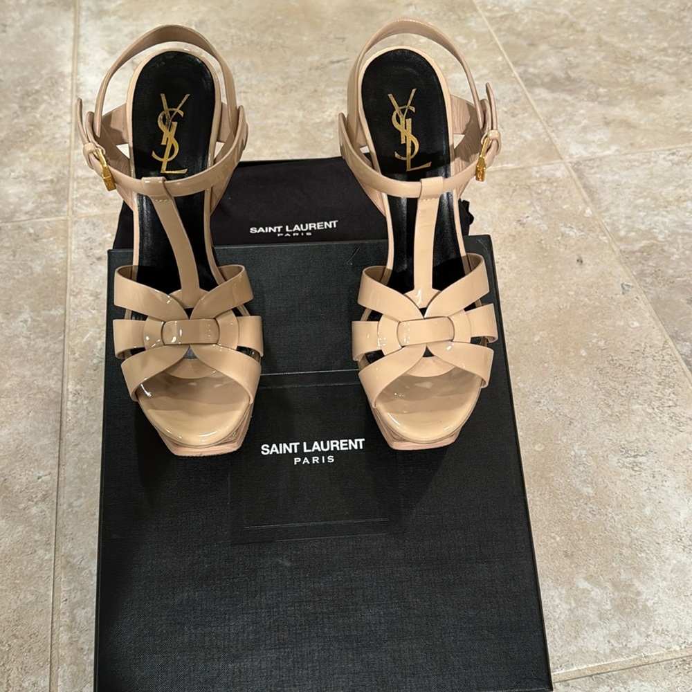 YSL Patent Leather Tribute Pump